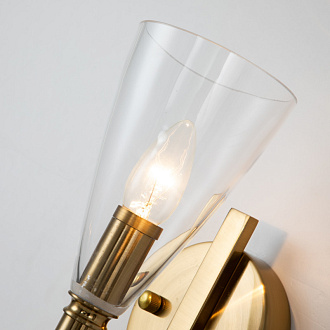 Бра Favourite Lyra 2968-1W, D170*W120*H375, каркас бронзового цвета, плафон из прозрачного стекла, декоративный элемент из прозрачного хрусталя