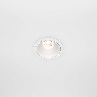 Светильник 7 см, 10W, 3000K, Maytoni Downlight Alfa LED DL043-01-10W3K-RD-W, белый, вр 5,5 см