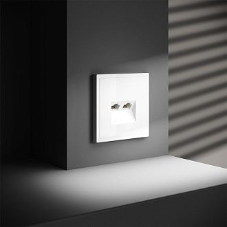 Розетка компьютерная встраиваемая Voltum S70 двойная RJ45+RJ45 кат.6, белый  пластик  VLS060201