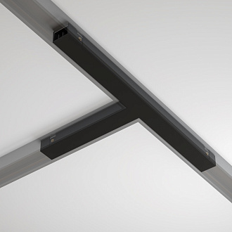 Т-образный коннектор питания Maytoni Basity TRA172TPC-1B, черный