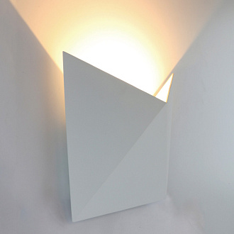 Настенный светодиодный светильник Arte Lamp Busta A1609AP-1WH, белый
