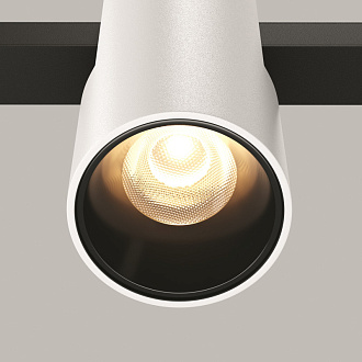 Светильник на шине 5,3*5,3*10,4 см, LED, 7W, 3000К, Maytoni Technical ALFA TR122-2-7W3K-W белый
