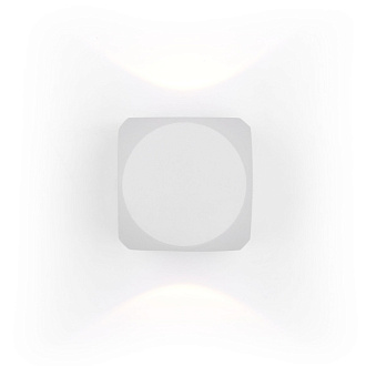 Уличный настенный светодиодный светильник Maytoni Bond Street O015WL-L4W, 4W LED, 3000K, белый