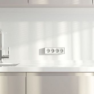 W5072210 Розетка четверная с заземлением и шторками Gallant, белый Werkel, 4690389218002