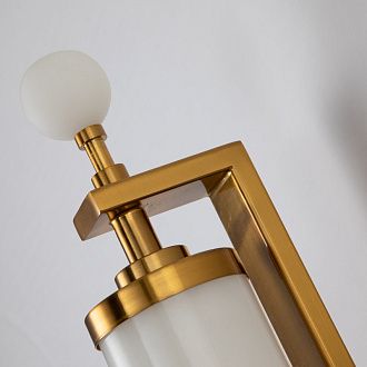 Бра Favourite Plunger 3011-2W, D105*W100*H500, латуни, плафон из искусственного белого мрамора, стеклянный декор по краям