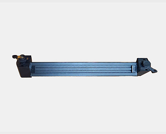Светильник на шине 47,8*4,5 см, ITALLINE  IT08-8030 black 3000K