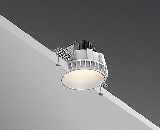 Светильник 9 см, 12W, 4000K, ITALLINE IT08-8021 white 4000K, белый, вр 8 см