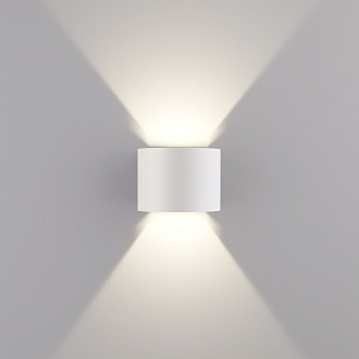 Уличное бра 7W, 4000К Blade белое 1518 TECHNO LED Elektrostandard
