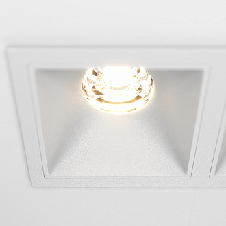 Светильник 13 см, 20W, 3000K, Maytoni Downlight Alfa LED DL043-02-10W3K-SQ-W, белый, вр 5,5*11,5 см