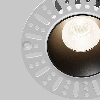 Встраиваемый светильник DL119-10W-4K-TRS-B **-8,2 см, *LED*10W, 4000K, Maytoni technical Dip DL119-10W-4K-TRS-B, Черный, вр 5,8 см