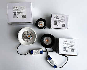 Встраиваемый светильник 11,5*8,1 см, ITALLINE IT08-8036 white 4000K, вр 7,5 см