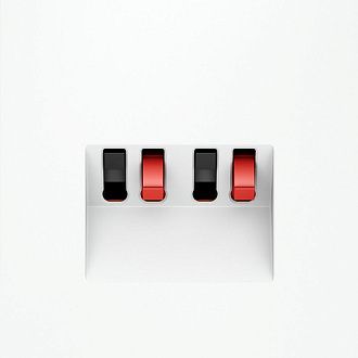 Розетка акустическая встраиваемая Voltum S70 4-местная, белый матовый пластик Soft touch VLS060302