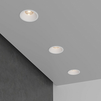 Точечный светильник LED 7W, 3000 К, 7,8*7,8*6,8 см, белый, Elektrostandard Lin 15266/LED, вр 7,1 см