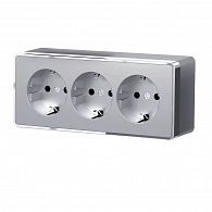 W5073106 Розетка тройная с заземлением и шторками Gallant, серебряный Werkel, 4690389167195