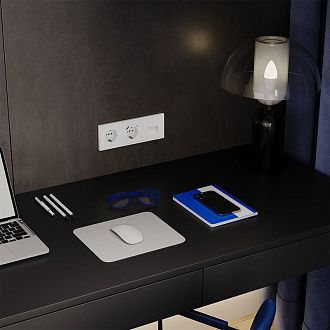 Рамка пластиковая Voltum S70 на 3 поста, белый матовый пластик Soft touch VLS100302