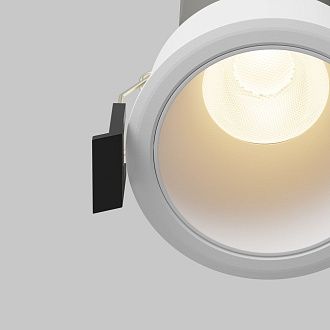 Встраиваемый светильник 7*10 см, вр 6 см, *LED*10W, 3000K, Maytoni Dip DL116-10W-3K-W, Белый