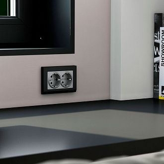 W0081808 Рамка для двойной розетки Stark, черный Werkel, 4690389162107
