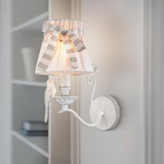Бра Maytoni Elegant 62 ARM013-01-W с птичкой белое