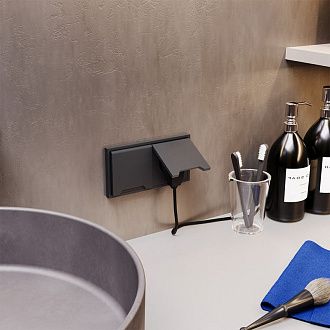 Рамка пластиковая Voltum S70 на 2 поста, графит пластик Soft touch VLS100207