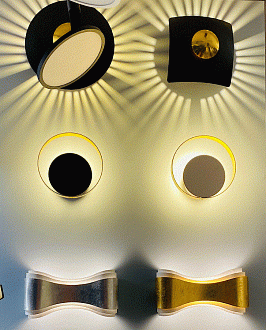 Настенный светильник Odeon Light Mondy 4246/7WW, 7W LED, 3000K, белый-золото