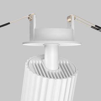 Встраиваемый светильник Ceiling 6*10*14,4 см, GU10 10W Maytoni Technical Calipso C110CL-01-GU10-W белый, вр 5,5 см