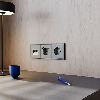 Рамка пластиковая Voltum S70 на 3 поста, титан пластик Soft touch VLS100306