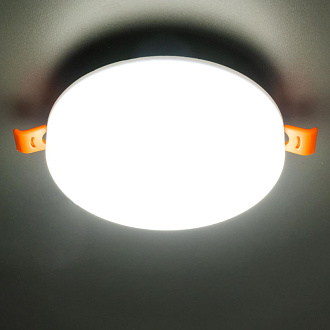 Встраиваемый светильник 12 см, 15W, 4000K Citilux Вега CLD5315N белый, вр 5,5-9,5 см