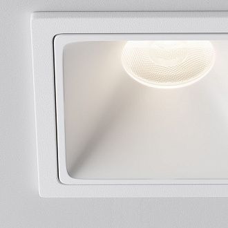Встраиваемый светильник 6,5*6,5-5,2 см, LED*10W, 4000K, Maytoni Alfa LED 50° DL043-01-10W4K-SQ-W-1, Белый, вр 5,5*5,5 см