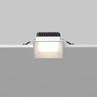 Встраиваемый светильник Downlight 9*9*4,5 см, 8W, 3000-4000-6000K 120° Maytoni Technical Okno DL056-8W3-4-6K-W белый, вр 8*8 см