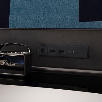 Рамка стеклянная Voltum S70 на 5 постов, черный,стекло Стекло/пластик  VLS110508