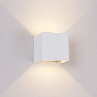 Уличный светильнык 10*10*10 см, LED 12W 2700K белый Mantra Davos 8600
