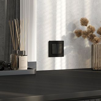 W0013108 Рамка на 1 пост Senso, черный, стекло soft-touch Werkel, 4690389200328