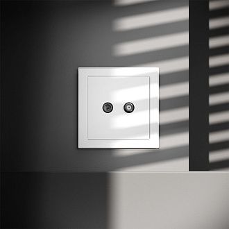 Розетка телевизионнная встраиваемая Voltum S70 оконечная TV+SAT, белый матовый пластик Soft touch VLS060402