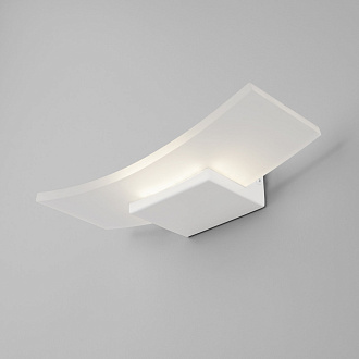 Настенный светодиодный светильник Eurosvet Share 40152/1 LED белый