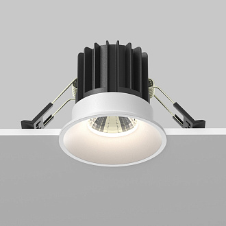 Встраиваемый светильник 6*6*5,3 см, LED, 7W, 4000К, Maytoni Technical ROUND DL058-7W4K-W белый, вр 5,4 см