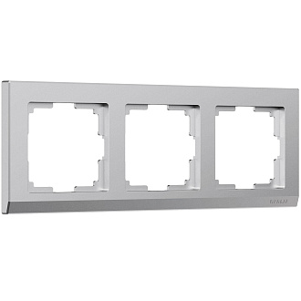 W0031865 Рамка на 3 поста Stark, серебряный матовый Werkel, 4690389194955