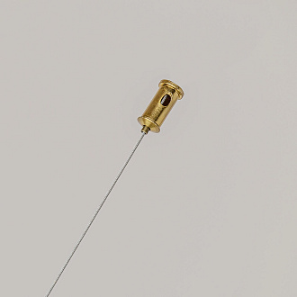 Подвесная люстра F-Promo Firmato 4061-1P, L880*W45*H100/1600, золота, рассеиватель из белого акрила, круглый декоративный элемент  черного цвета, часть каркаса фиксируется тросиком для баланса