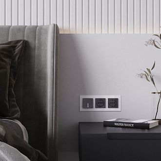 W1171148 Розетка с заземлением и шторками, черный акрил Werkel, 4690389197710