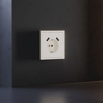 Накладка для розетки с заземлением и защитными шторками, с USB A+A, S70, хлопок Voltum VLS000913