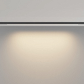 Трековый светильник 60*0,5*1,2 см, LED 10W 3000K Maytoni Technical Accessories for tracks Levity Basis TR190-1-10W3K-B черный