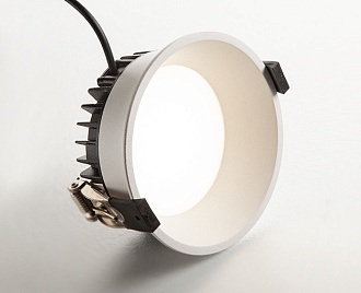 Встраиваемый LED светильник Italline IT06-6013 white 4000K, 15W LED, 4000K, белый, вр 14,6 см