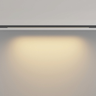 Трековый светильник 60*0,5*1,2 см, LED 10W 2700K Maytoni Technical Accessories for tracks Levity Basis TR190-1-10W2.7K-B черный