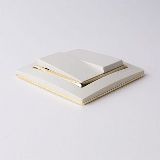 W0011932 Рамка на 1 пост Snabb, слоновая костьзолото Werkel, 4690389160691