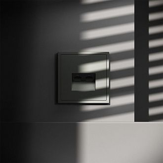 Розетка компьютерная встраиваемая Voltum S70 двойная RJ45+RJ45 кат.6, титан пластик Soft touch VLS060206