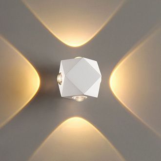 Светодиодный светильник Odeon Light Diamanta 4219/8WL, 8W LED, 3200K, белый