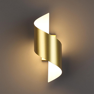 Настенный светильник Odeon Light Boccolo 3544/5LW, 5W, 3000К, LED, золото