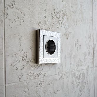 W0012406 Рамка на 1 пост Hammer, серебряный Werkel, 4690389163357