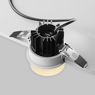 Встраиваемый светильник 6.8/8 см LED, 12W, 3000К, Maytoni Technical nude DL065-12W3K-W белый, вр 7,5 см