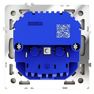 Розетка встраиваемая Voltum S70 с заземлением и защитными шторками, 16А, с USB, A+С, шелк пластик Soft touch VLS040504
