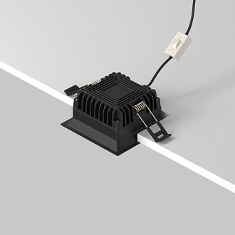Встраиваемый светильник Downlight 8*8*4,5 см, 8W, 3000-4000-6000K 120° Maytoni Technical Okno DL056-8W3-4-6K-B черный, вр 8*8 см